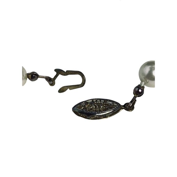 Vintage Single Strand White Faux Pearl Necklace (5383) - Picture 6 of 6